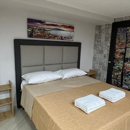 Fontanelle Appartaments Napels Buitenkant foto